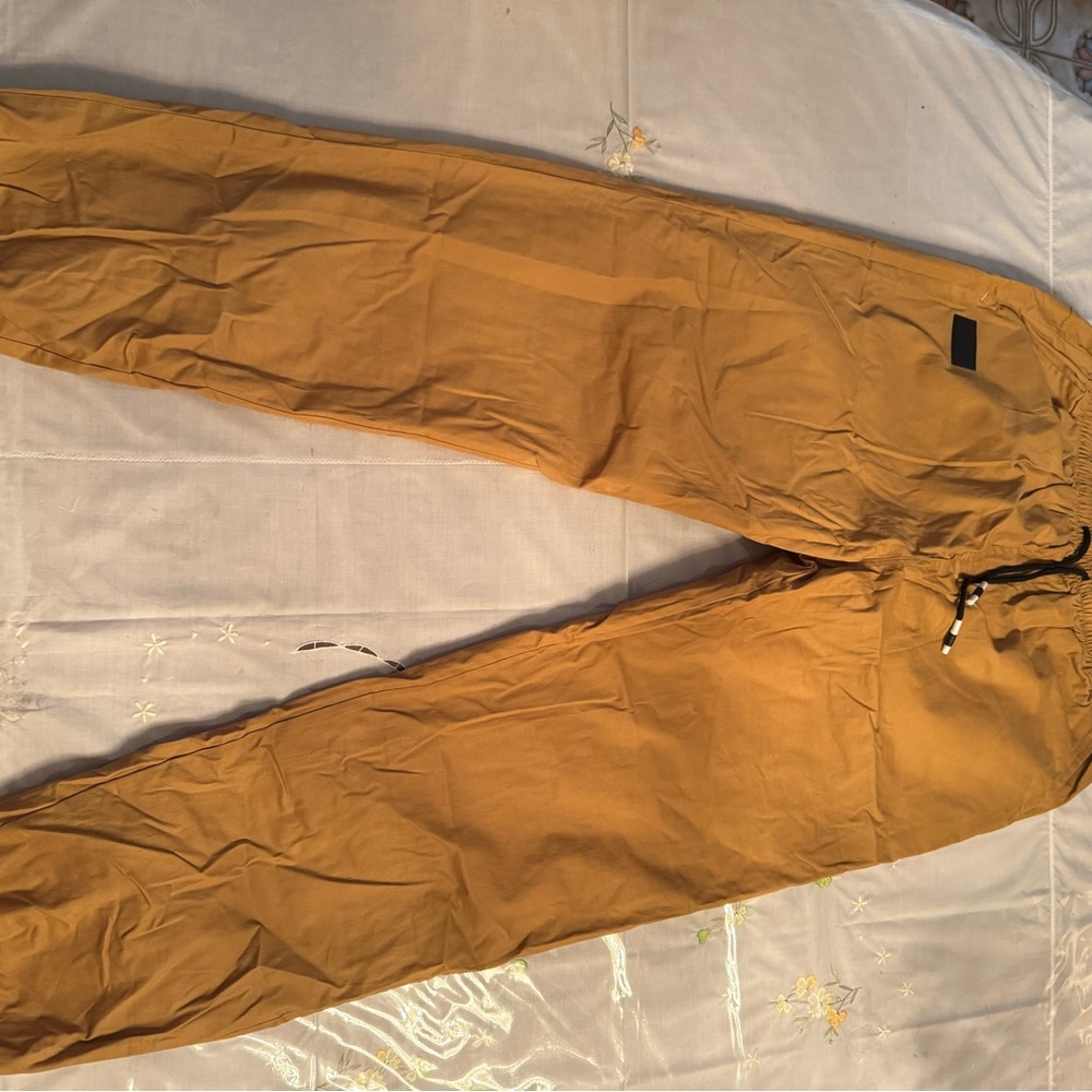 Men's Tan Pants